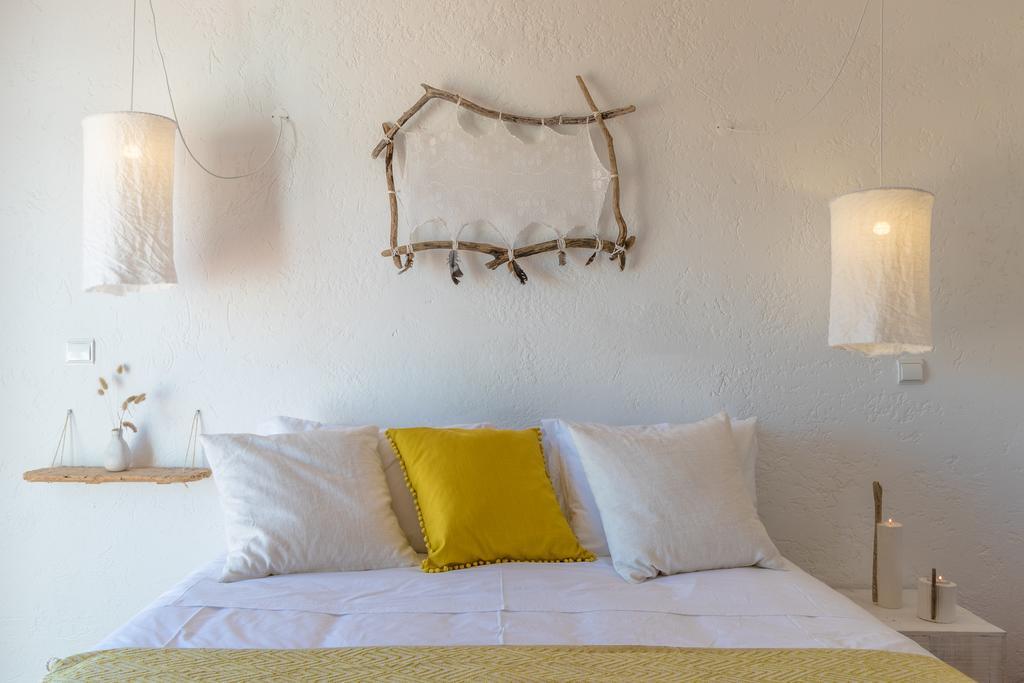 Utopia Hotel